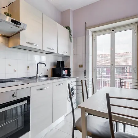 Apartment Near Metro A - Modern Boho Style *
