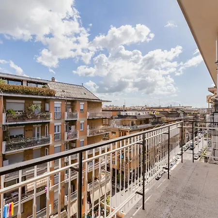 Appartement Near Metro A - Modern Boho Style Rome