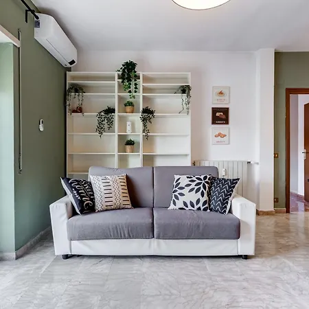 Near Metro A - Modern Boho Style Apartment